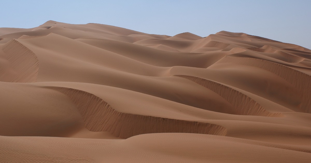 Rubʿ al-Khali - largest deserts in the world
