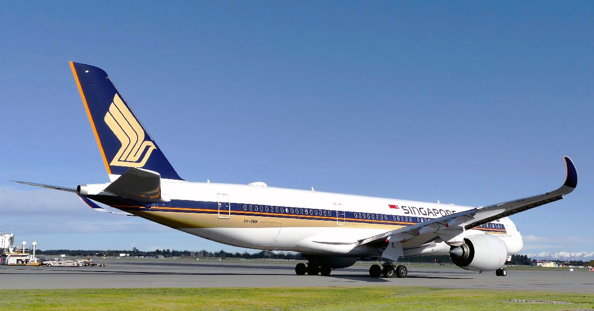 Singapore Airlines Flights 35 and 37