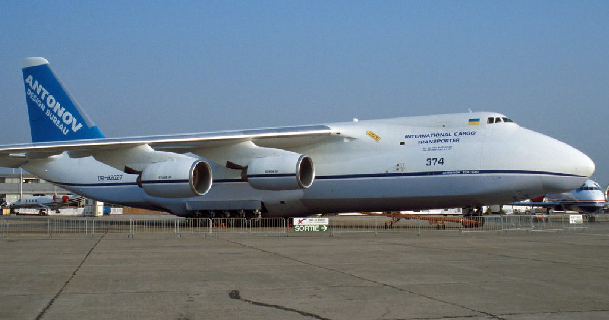 Antonov An-124 Ruslan - Largest Aircrafts in the World