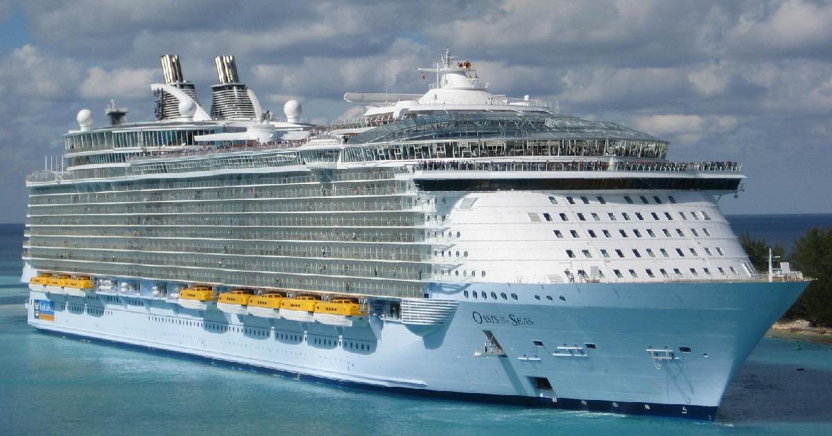 Top 10 Largest Boats in the World : Giants of the Seas