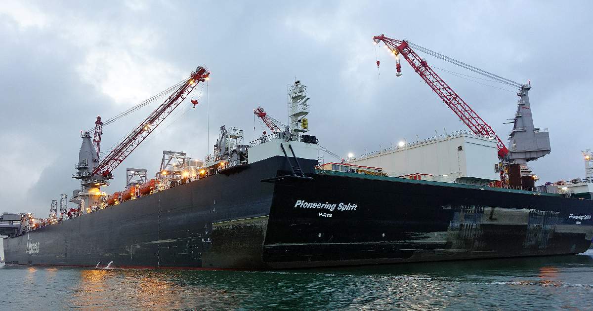 Pioneering Spirit - Largest Boats in the World