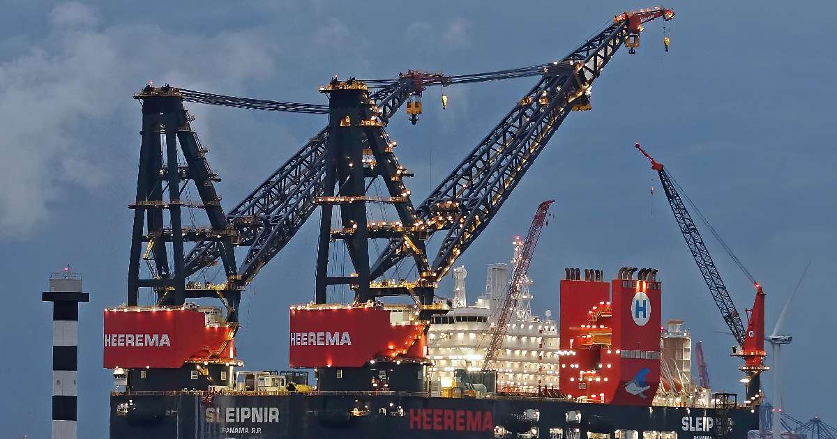 Sleipnir - Largest Cranes in the World