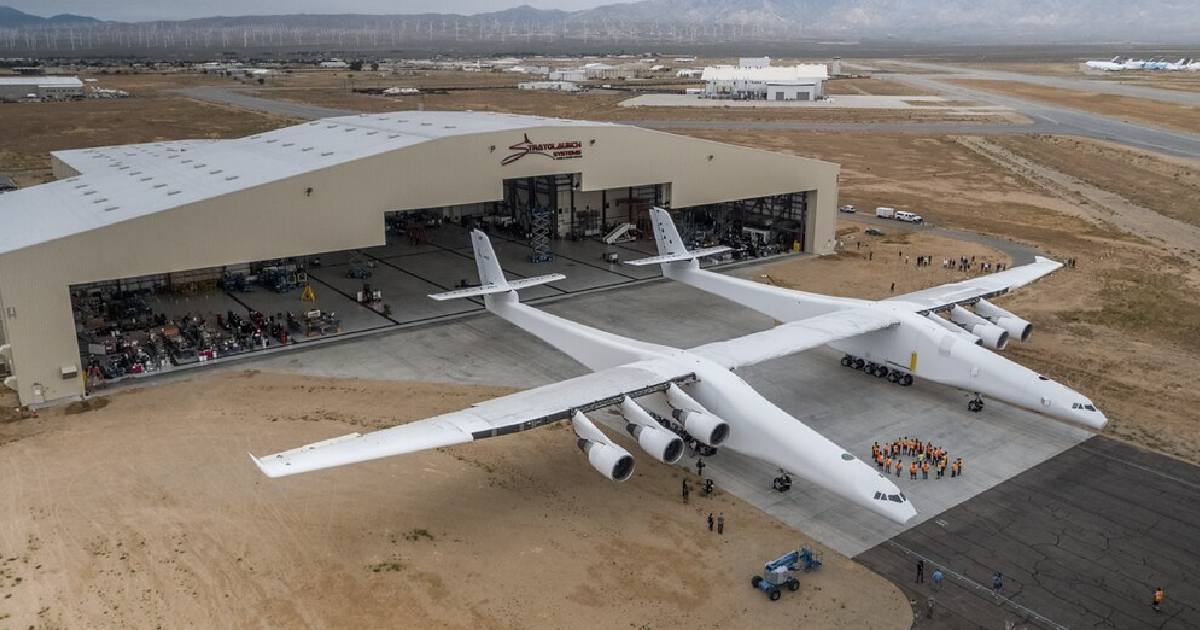 Stratolaunch - Largest Aircrafts in the World