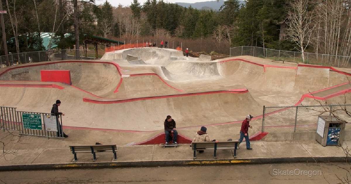 Lincoln City Skatepark - largest skateparks in the us